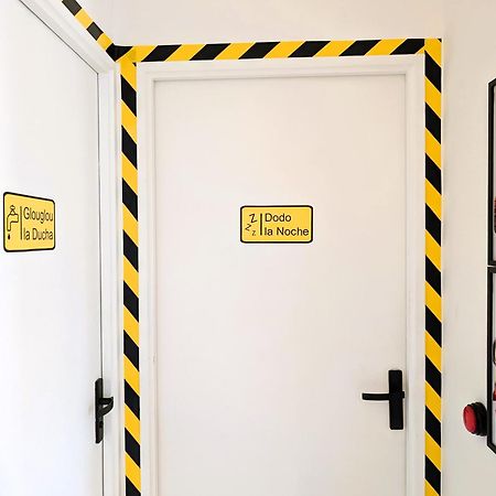 Le Repaire Des Minions - 10' Disney - Familial Bailly-Romainvilliers Exteriör bild