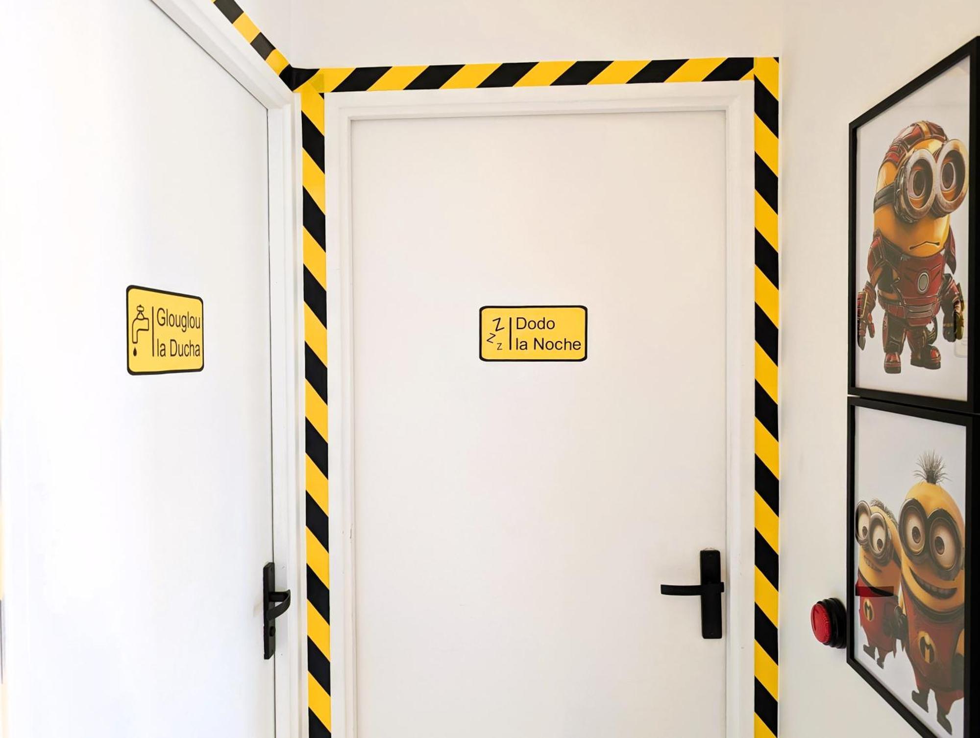 Le Repaire Des Minions - 10' Disney - Familial Bailly-Romainvilliers Exteriör bild
