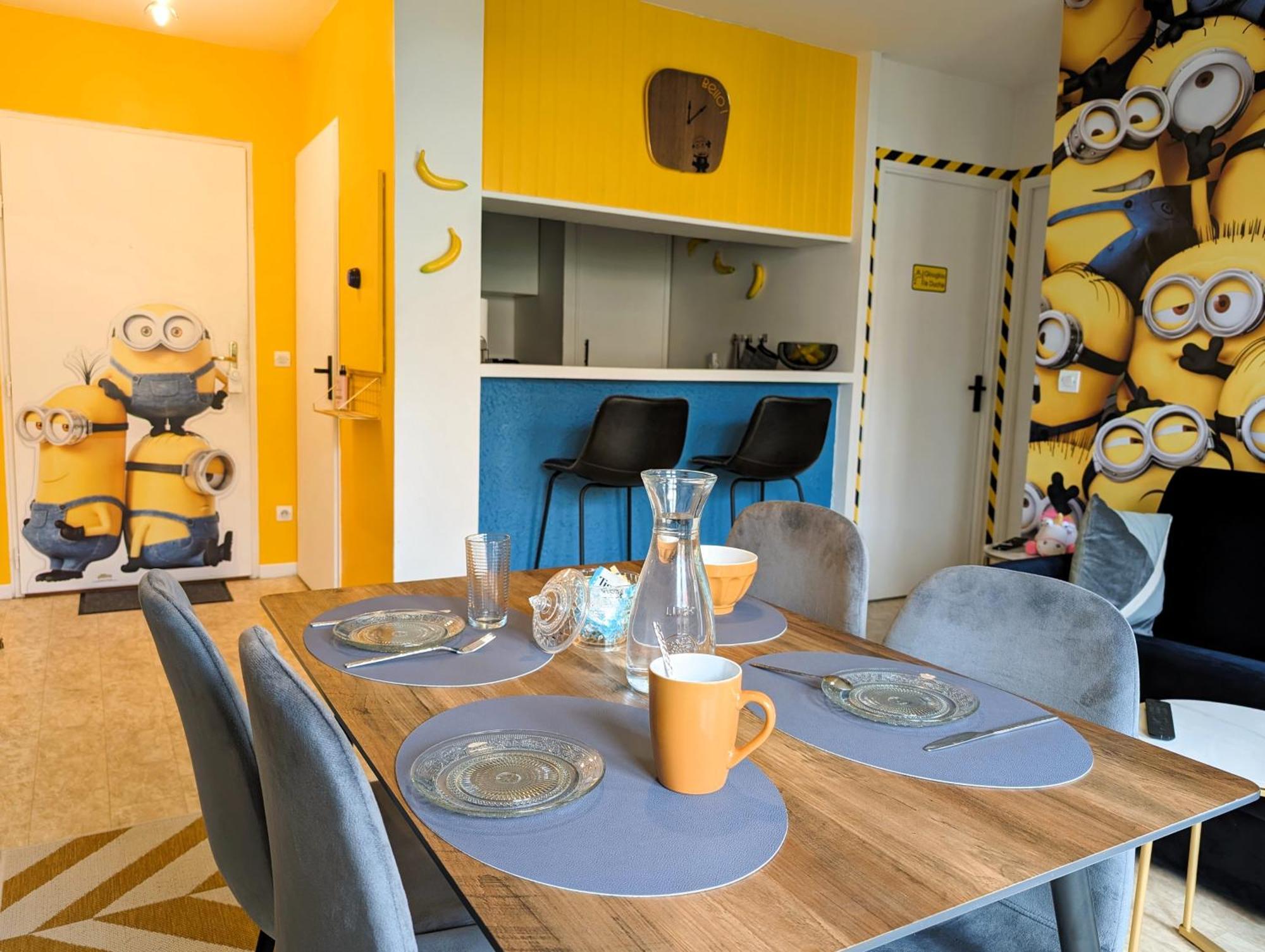 Le Repaire Des Minions - 10' Disney - Familial Bailly-Romainvilliers Exteriör bild