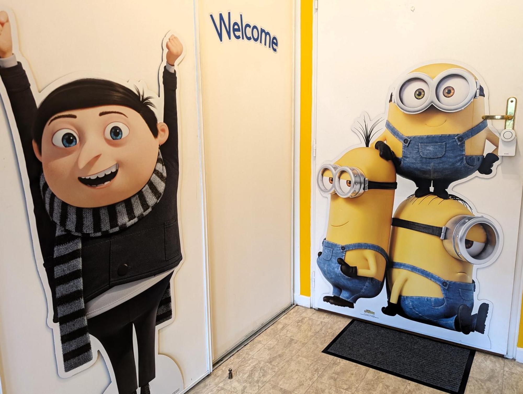 Le Repaire Des Minions - 10' Disney - Familial Bailly-Romainvilliers Exteriör bild
