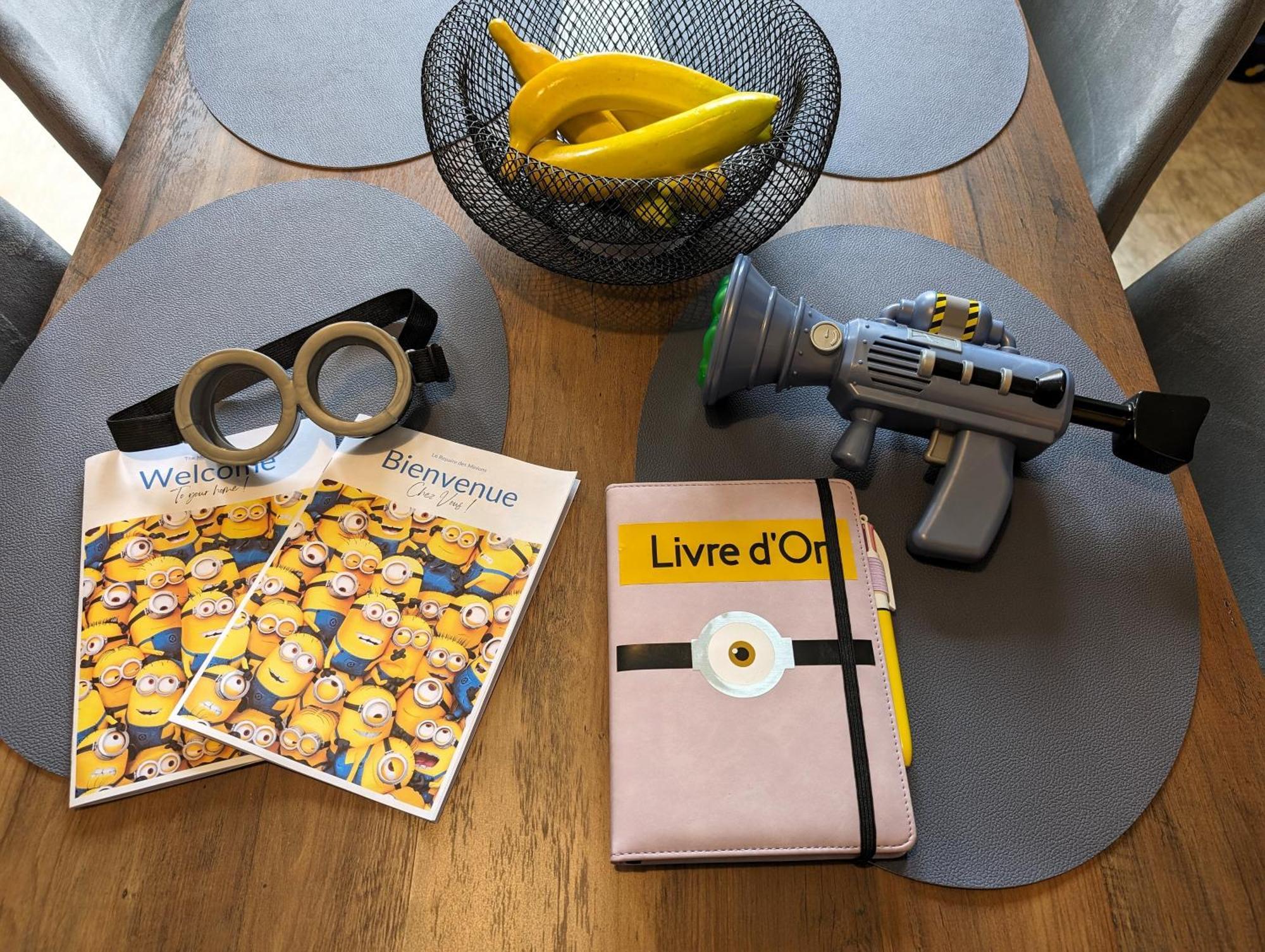 Le Repaire Des Minions - 10' Disney - Familial Bailly-Romainvilliers Exteriör bild
